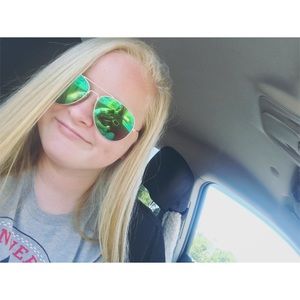 Meet your Posher, Serenity